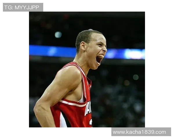 高清4K球星头像足球特写图，展现顶级球员风采与激情瞬间