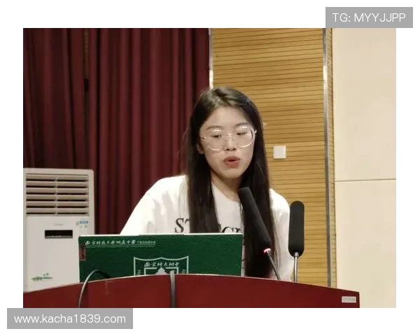 南京网球队在钻石联赛中的辉煌突破与成长之路探秘